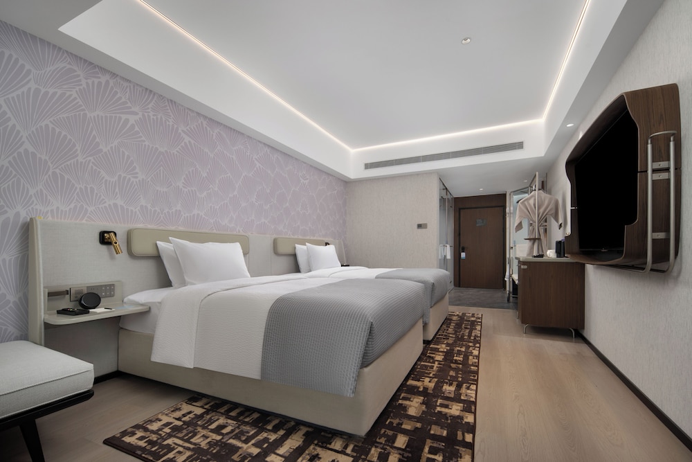 Deluxe Room Twin photo 2