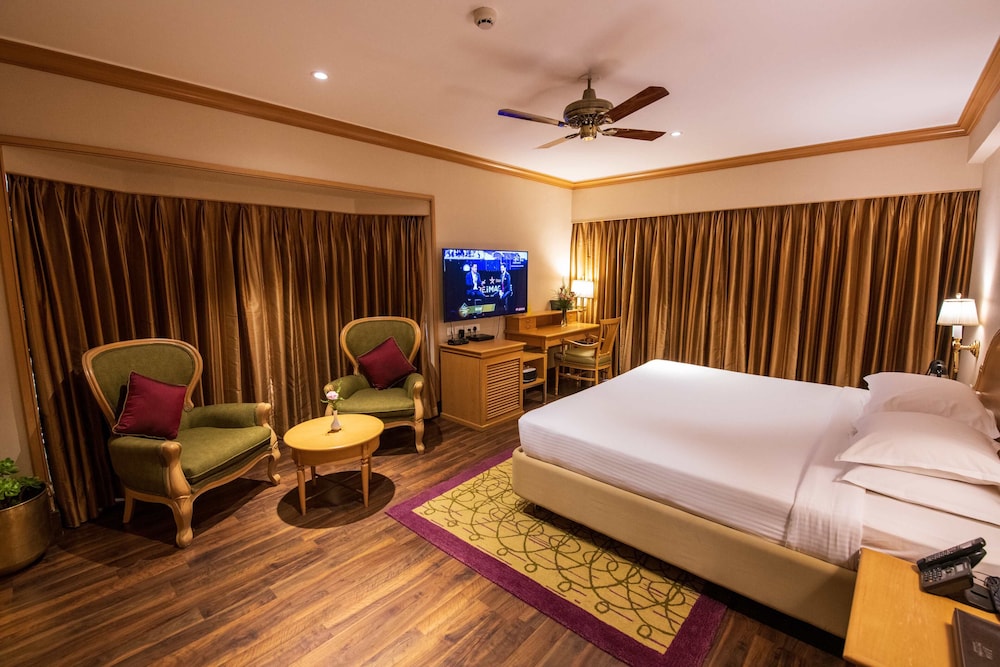 Executive Suite