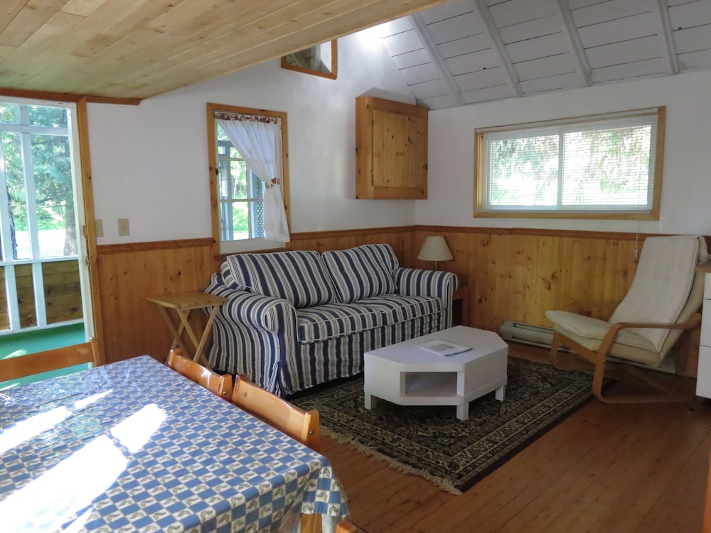 Cottage, 2 Bedrooms, Kitchen photo 3