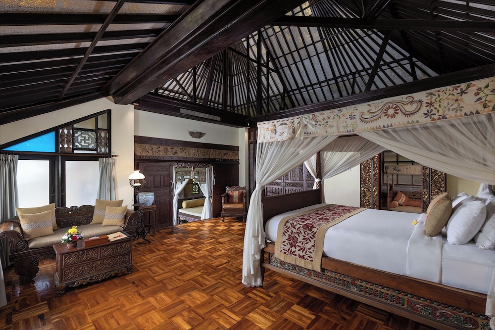 Suite, River View