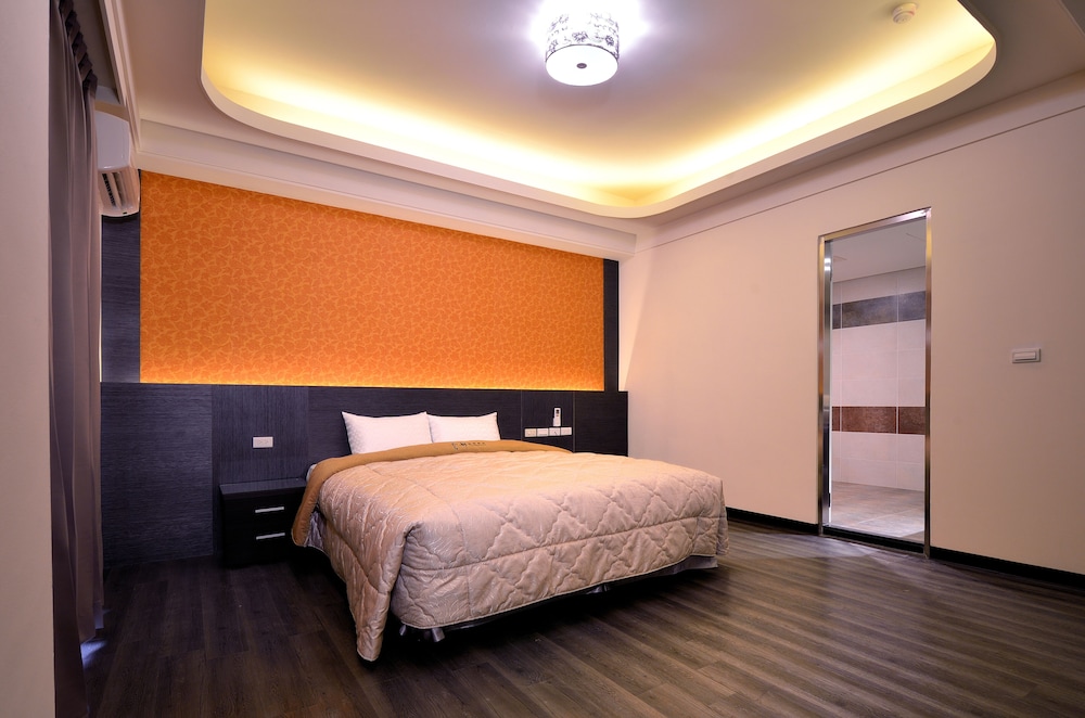 Design Double Room, Bathtub photo 3