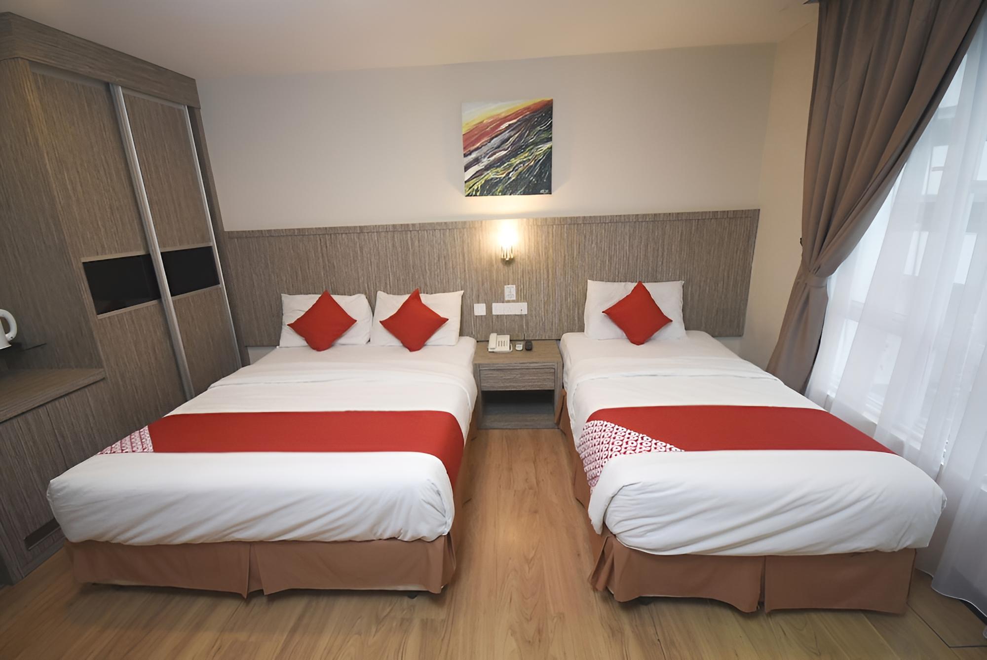 Superior Suite, Multiple Beds photo 2