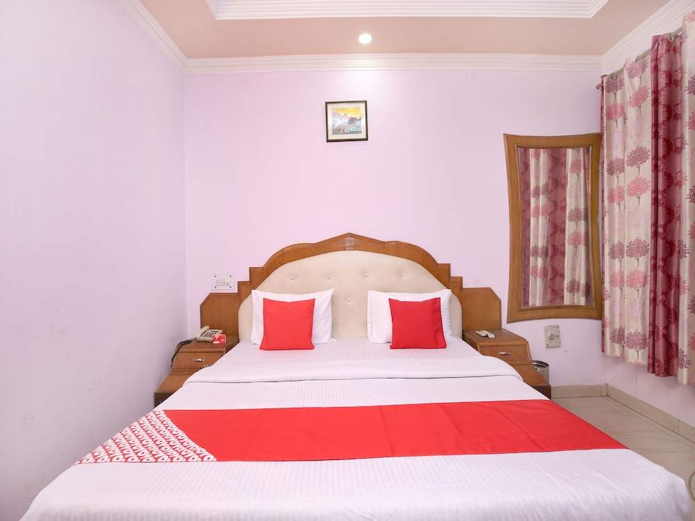 Deluxe Double Or Twin Room, 1 King Bed photo 2