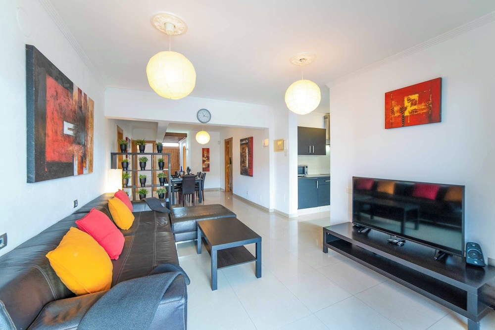 Villa (4 Bedrooms) photo 3