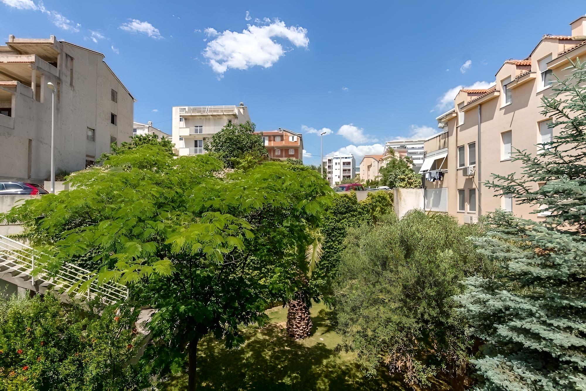 Apartment (Jurmar - with terrace - A1(4+2) )