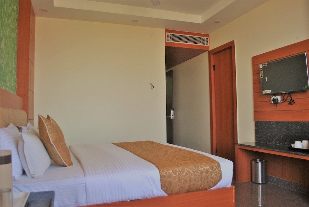 Executive Room, 1 Bedroom, Non Smoking, Mountain View photo 2