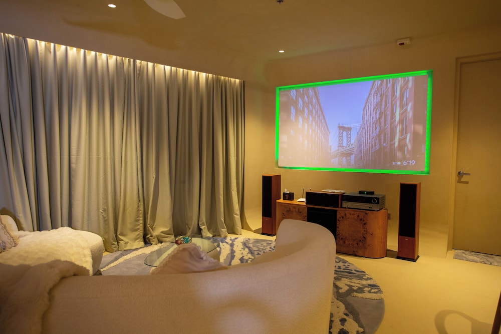 2 Bedroom Penthouse - The Bulabog Suite - Photo 24
