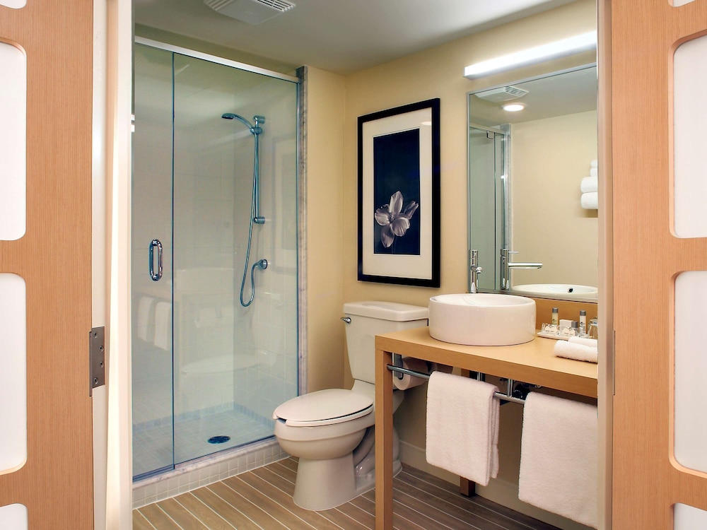 Executive Room, Multiple Beds - Photo 4
