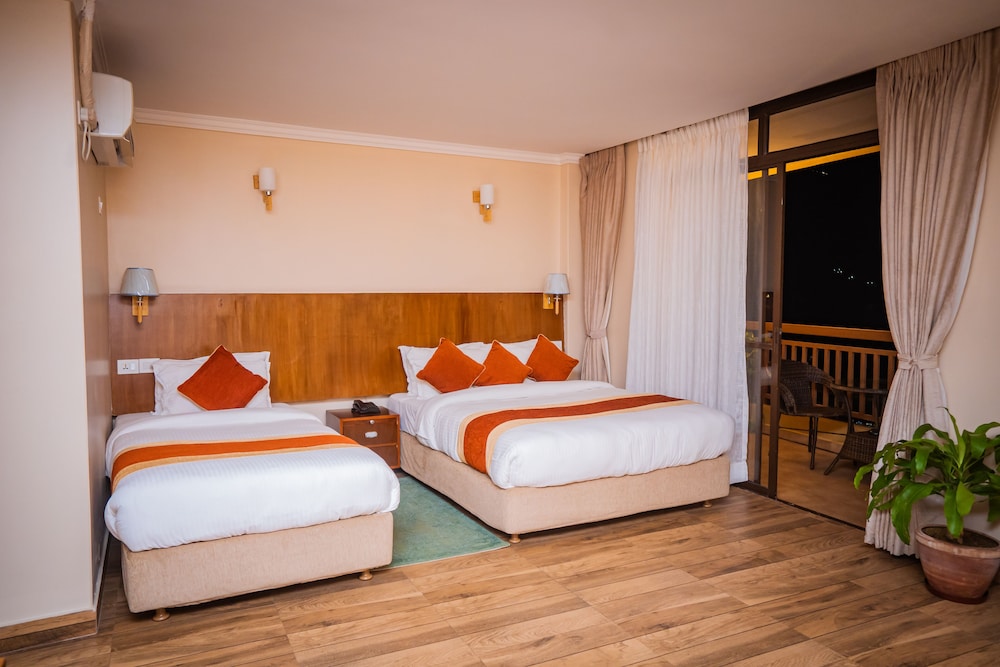 Standard Suite, Lake View - Photo 32