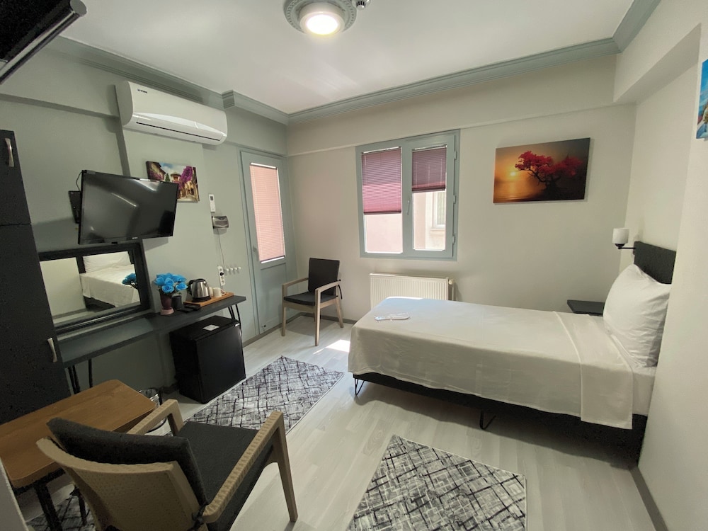 Classic Twin Room, 2 Bedrooms, Non Smoking photo 1