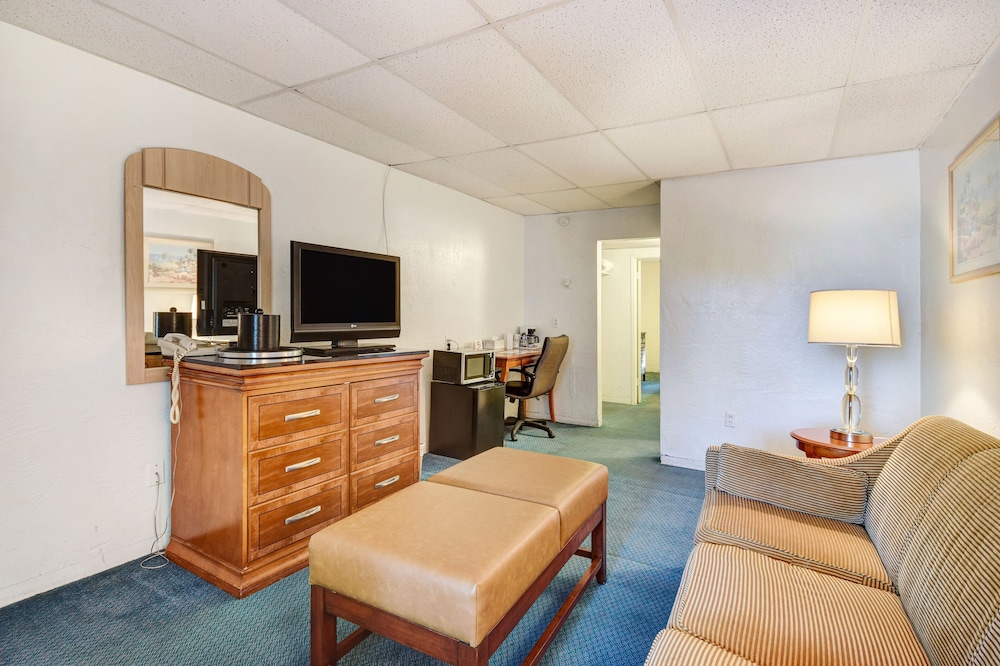 Suite King, Non Smoking - Photo 2