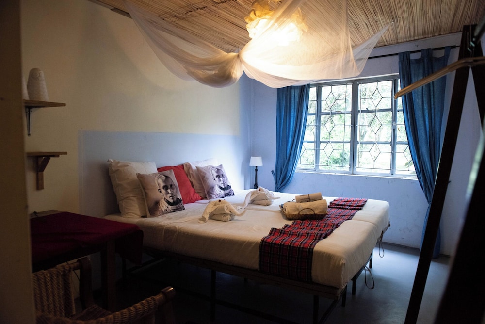 Superior Room, 2 Twin beds, Patio, Garden View photo 1