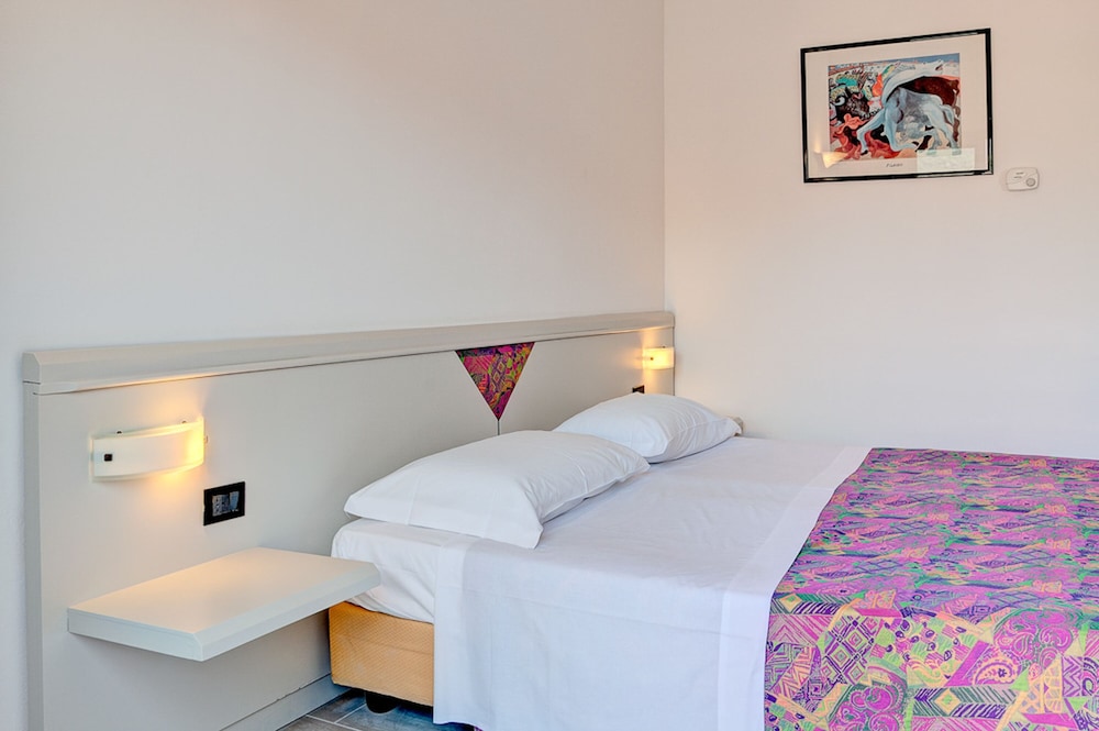 Double Room, Sea View - Photo 4