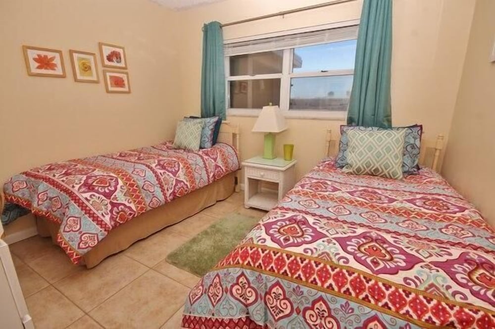 Condo, 1 Bedroom, Beachside