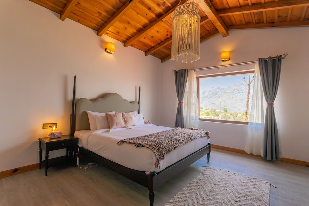 Romantic Double Room