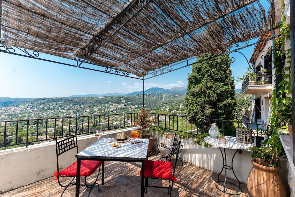 Panoramic Suite, Valley View - Photo 2