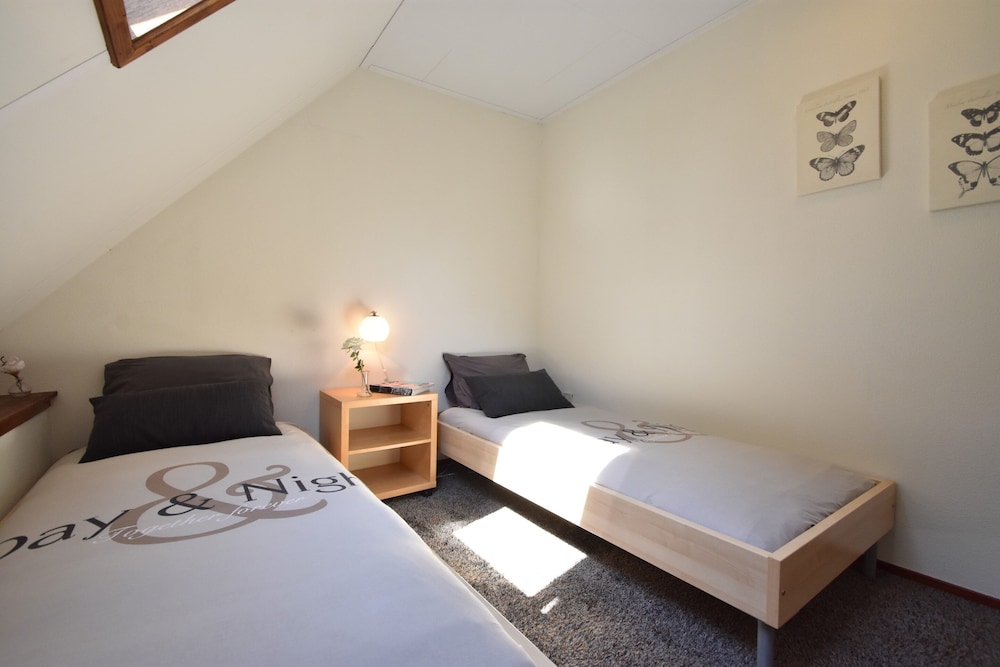 Classic House, 3 Bedrooms photo 3