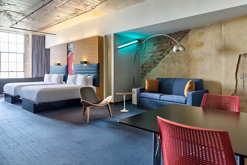 Suite, Multiple Beds - Photo 1