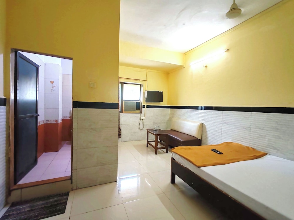 Basic Double Room photo 1