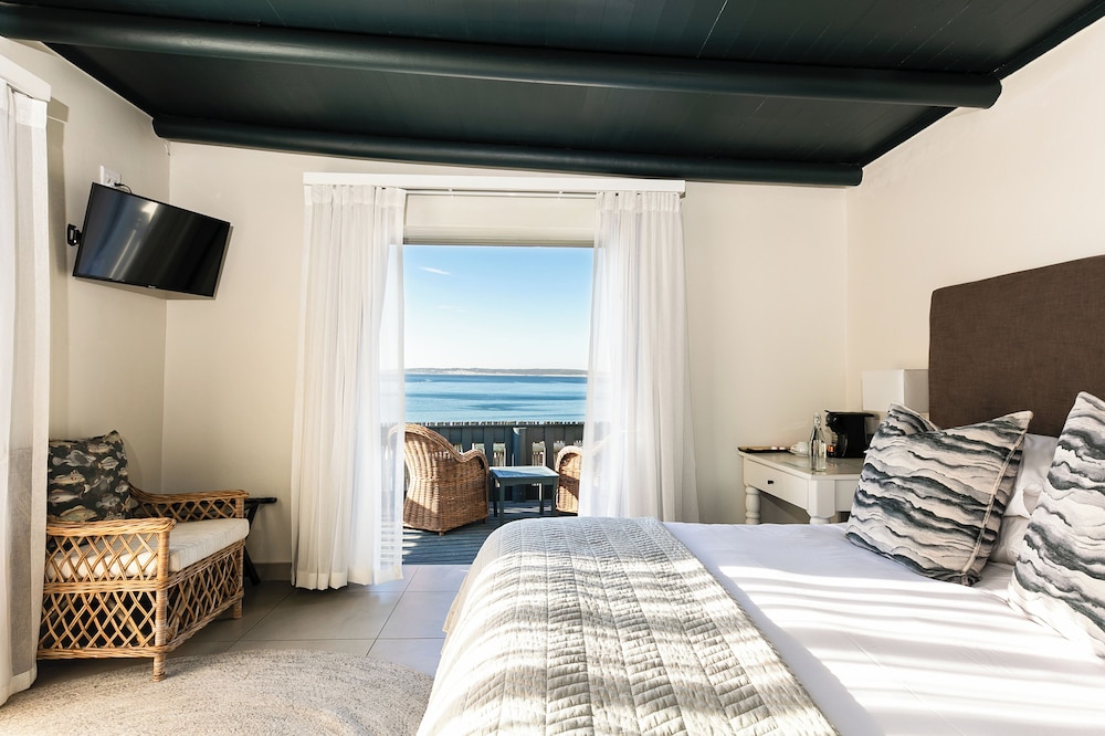 2 Bedroom Beach Villa with Pool #1 - Photo 11