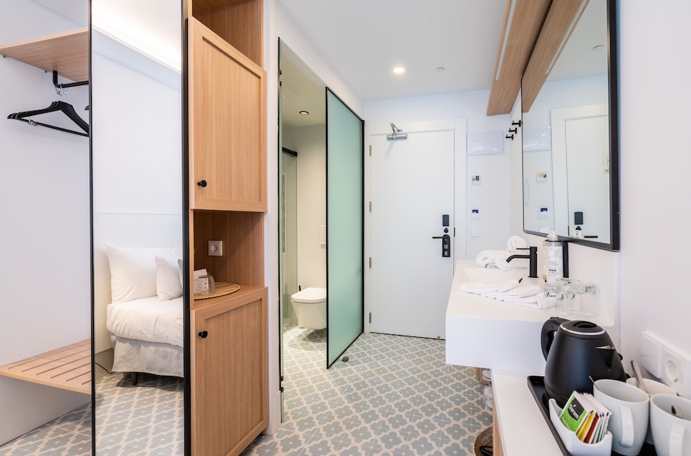 Double Room - Photo 3