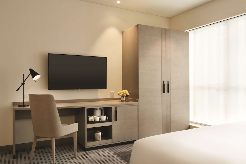 Room, 1 King Bed photo 1