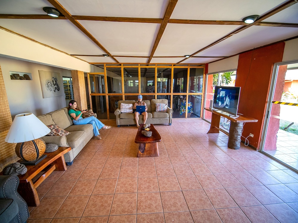 Family Room, Courtyard View photo 2