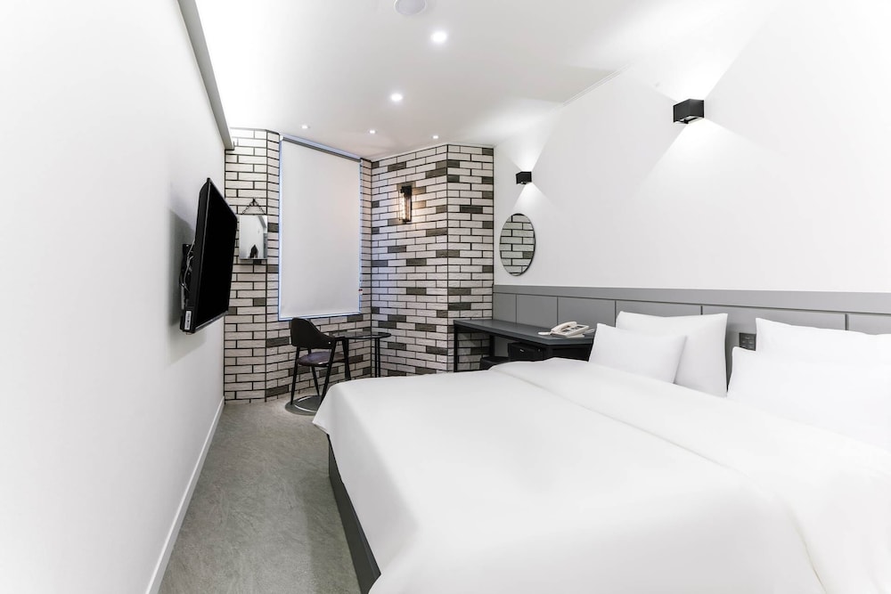 Private Double Room - Photo 1