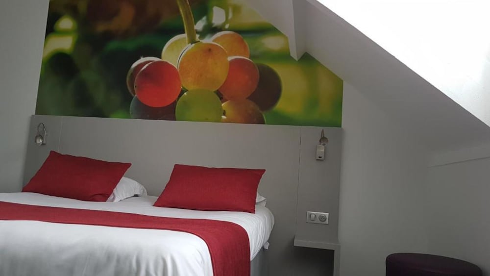 Standard Double Room Single Use photo 3