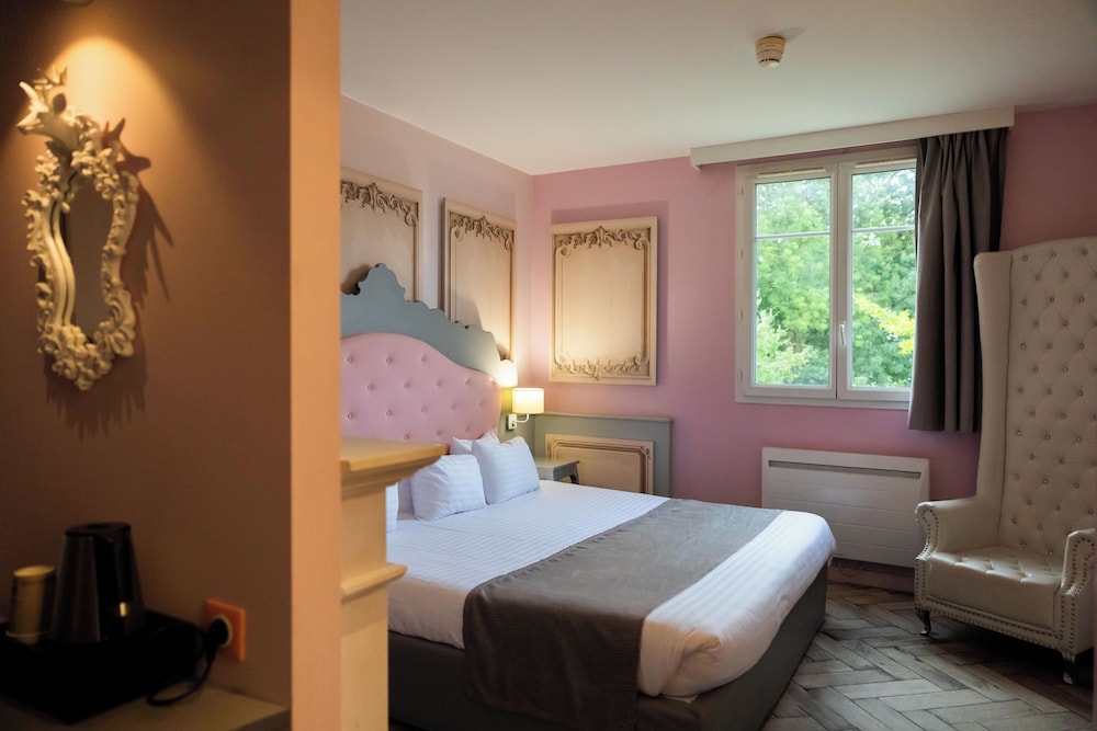 Princess Suite - Photo 2