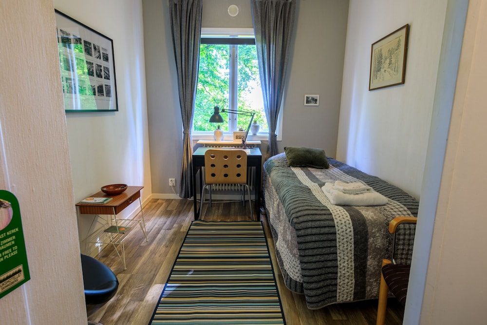 Single Room, 1 Bedroom, Shared Bathroom, Garden View photo 1