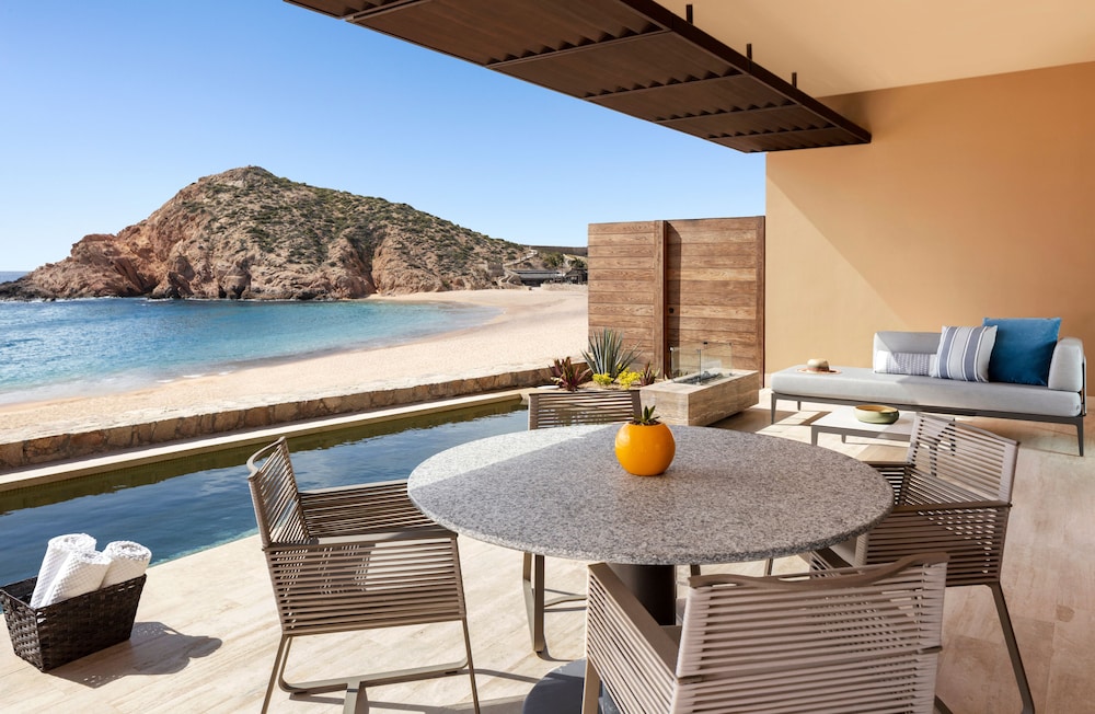 Baja Beach Front One Bedroom Suite With Pool