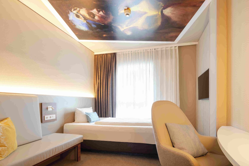 Standard Triple Room photo 3