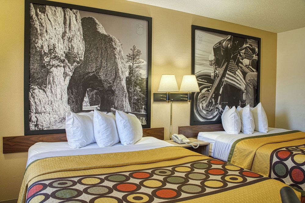 Standard Room, 2 Queen Beds - Photo 1