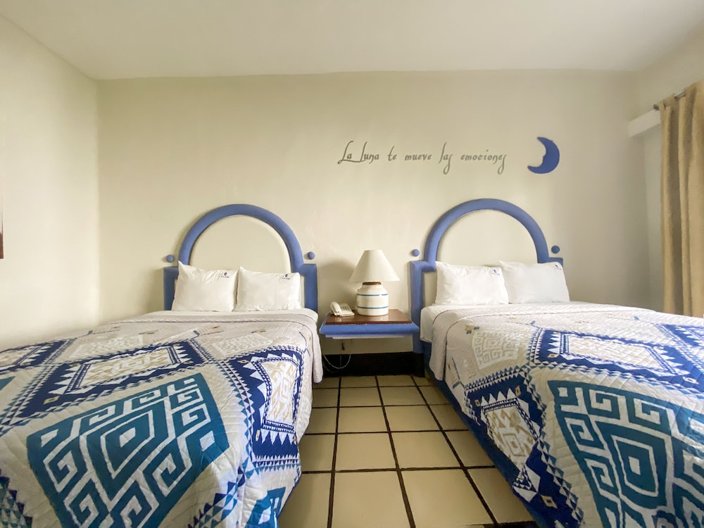 Standard Double Room - Photo 2
