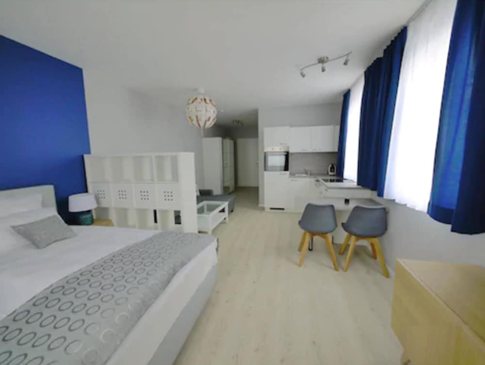 Comfort Room, Kitchen, Ground Floor photo 1