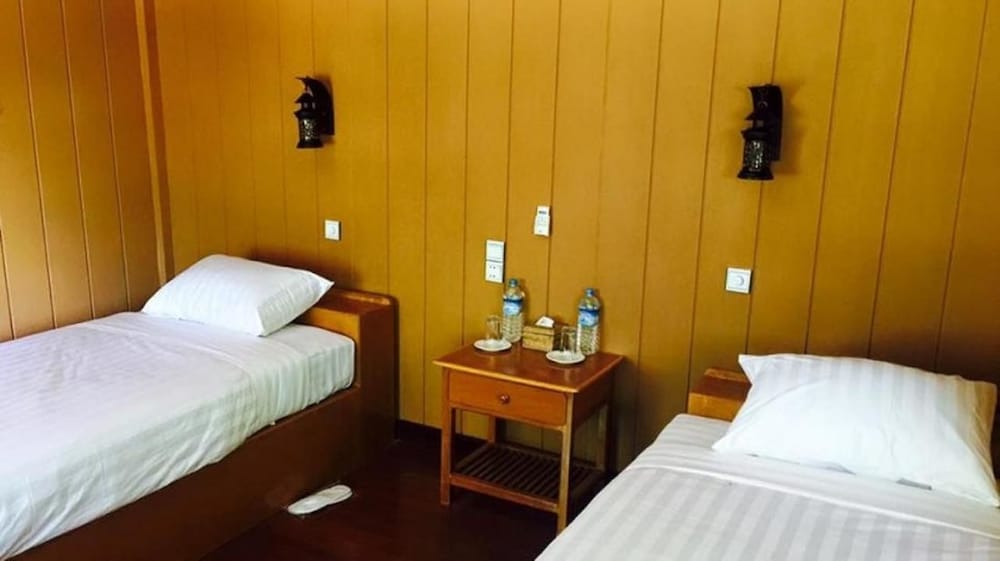 Superior Double or Twin Room photo 2