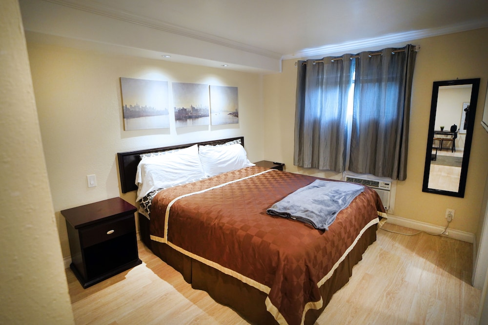 Home Style Suite by Disneyland photo 2