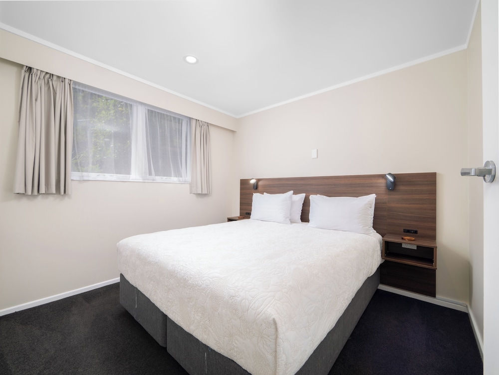 2 Bedroom Unit photo 2