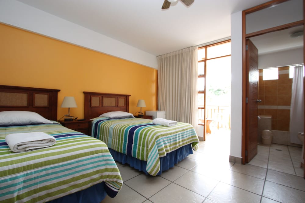 Executive Twin Room, Balcony photo 1