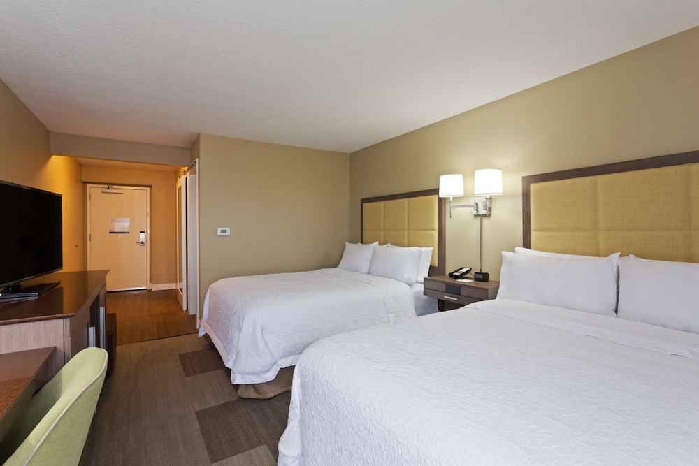 Room, 2 Queen Beds, Non Smoking, Refrigerator & Microwave - Photo 1