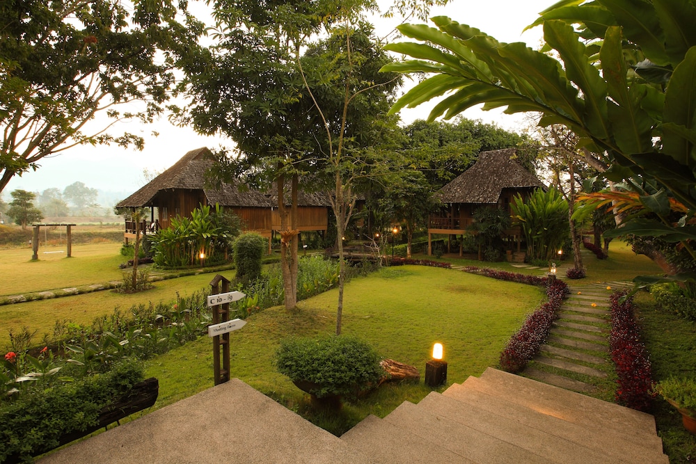 Deluxe Cottage - Photo 10