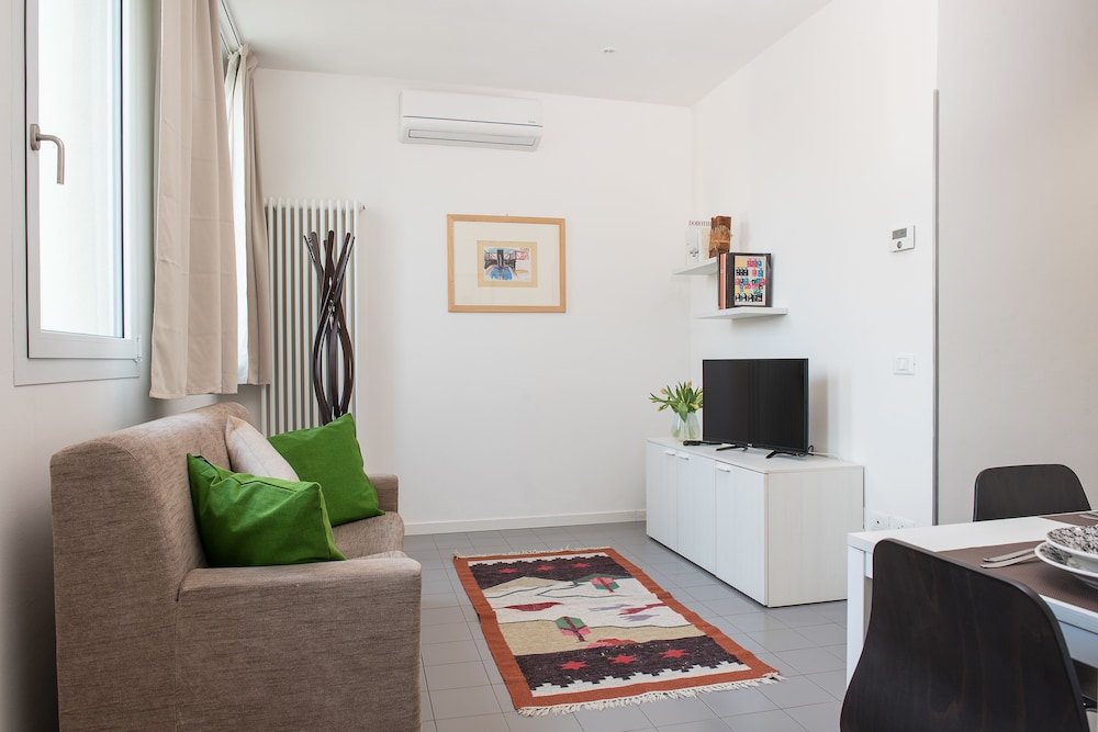 Double or Twin Room, Terrace photo 3