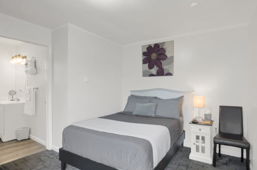 Standard Room, Non Smoking (Pet Friendly)