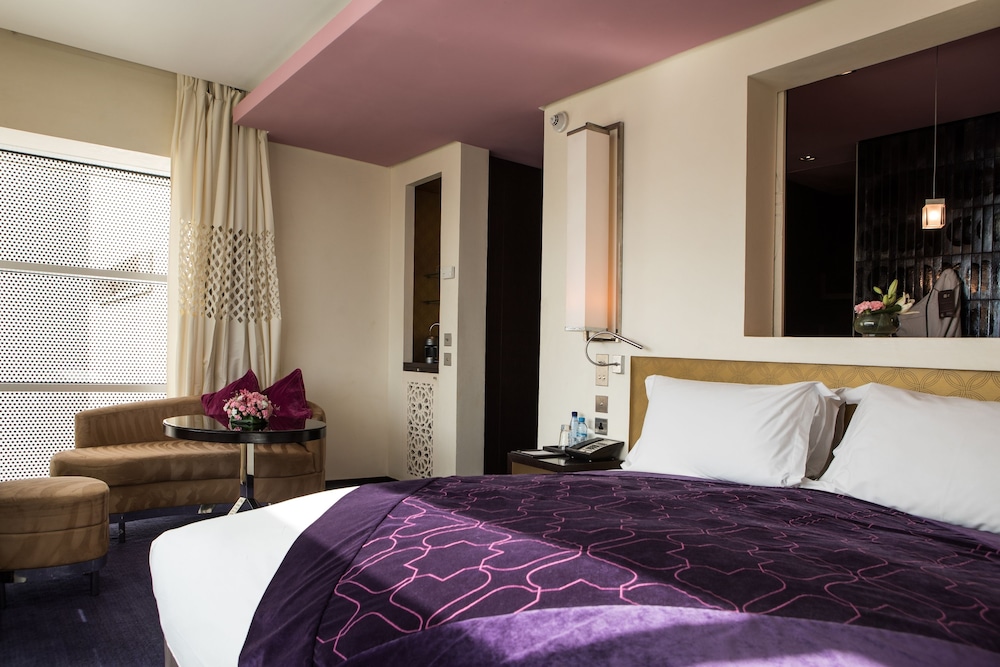 Classic Room, 1 King Bed, City View - Photo 11