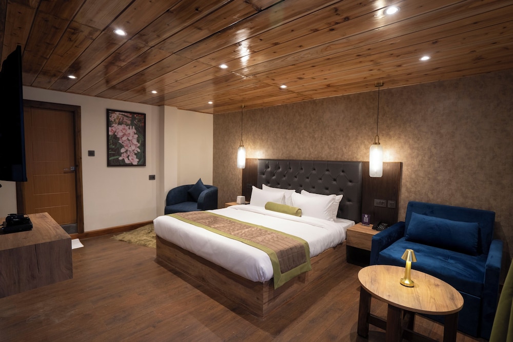 King Suite - Photo 7