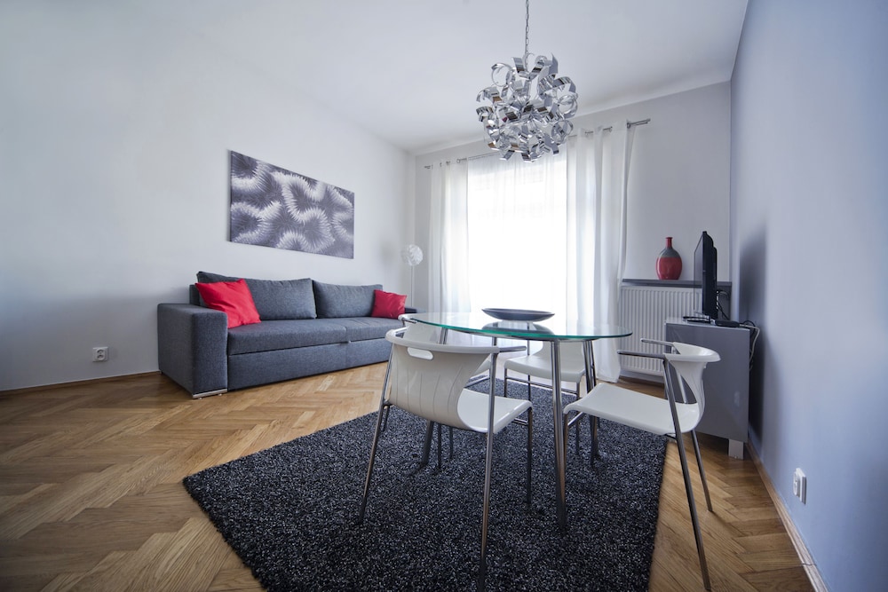 Apartment, 1 Bedroom, Balcony - Photo 18