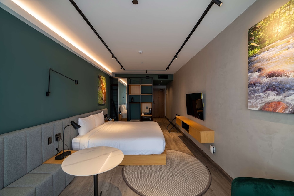 Suite, 1 King Bed, Non Smoking, Kitchen