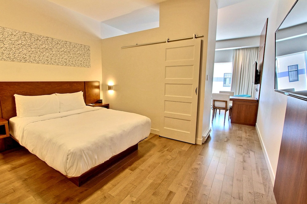 Junior Suite, Multiple Beds photo 1