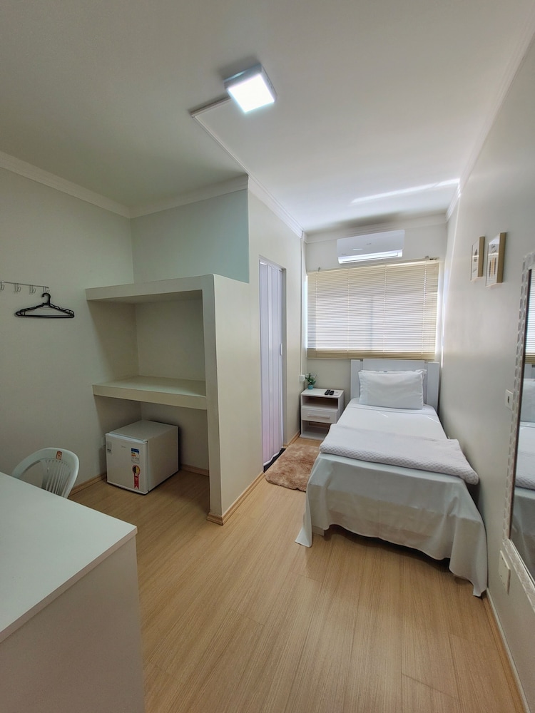 Classic Single Room